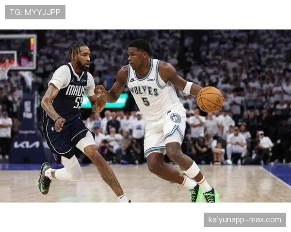篮球干扰球判罚在国际联赛和NBA中为何不同？